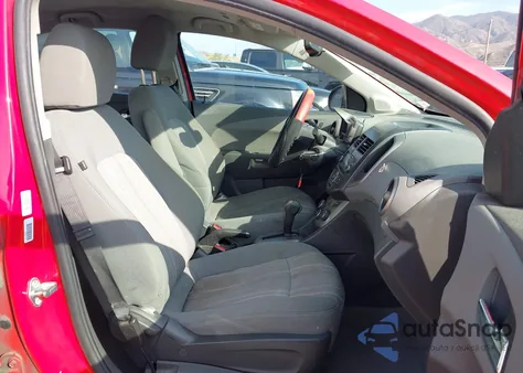 2015 Chevrolet Sonic Lt Auto from USA, damaged, VIN 1G1JC5SH8F4146362